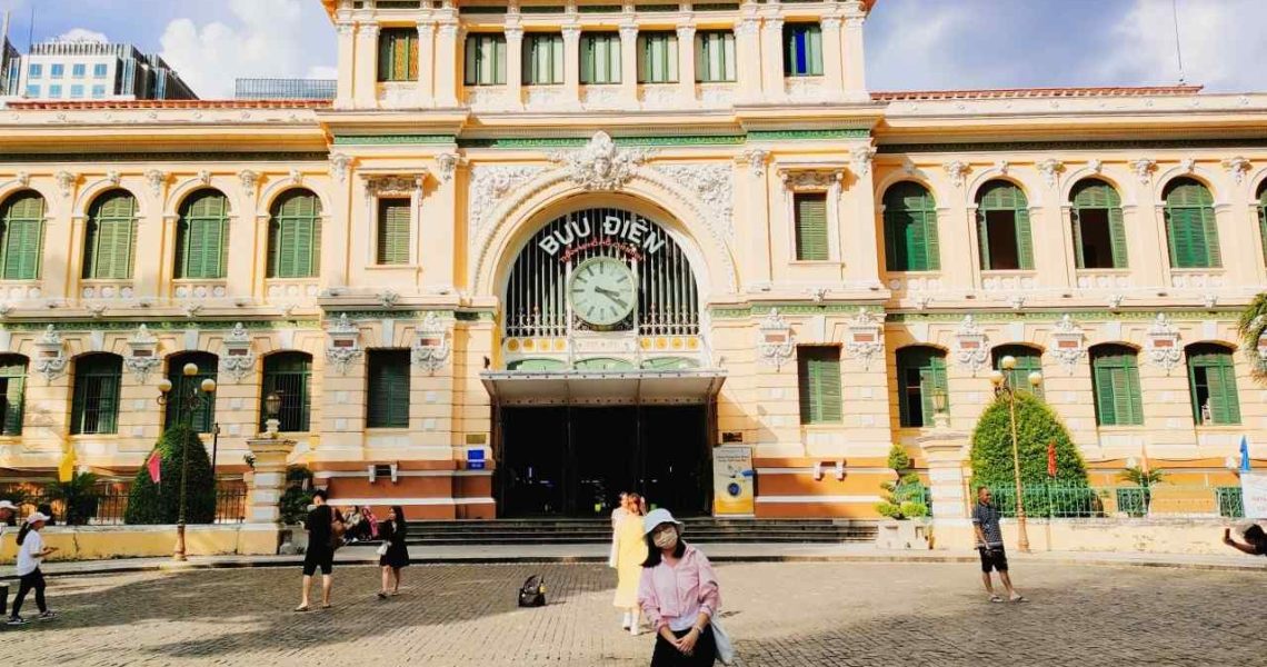 胡志明市景點｜探訪世界最美郵局，在西貢中央郵局徜徉百年風華